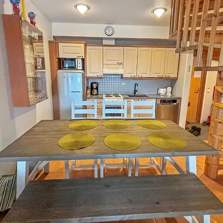 Aquahovi B5 By Interhome *