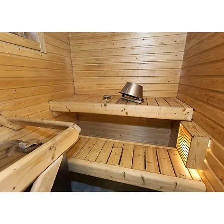 Aquahovi B5 By Interhome Levi